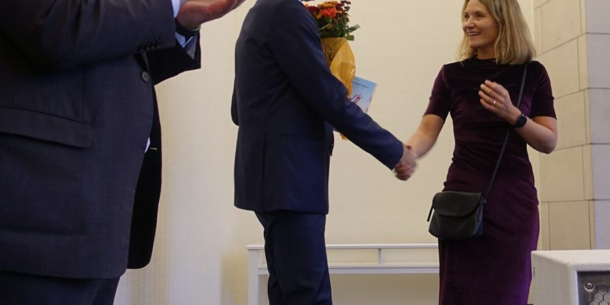 .per-heidi-morten .per-heidi-morten